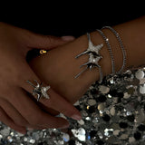 MELTED STAR PENDANT Halsband