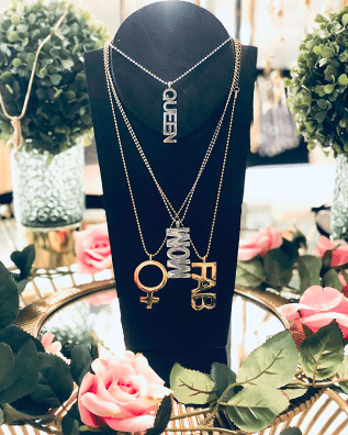 (PRE-ORDER) QUEEN NECKLACE
