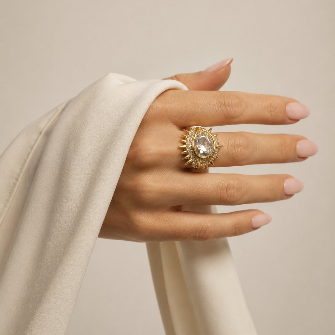 ELECKTRA SPARKLE EYE RING - Vit