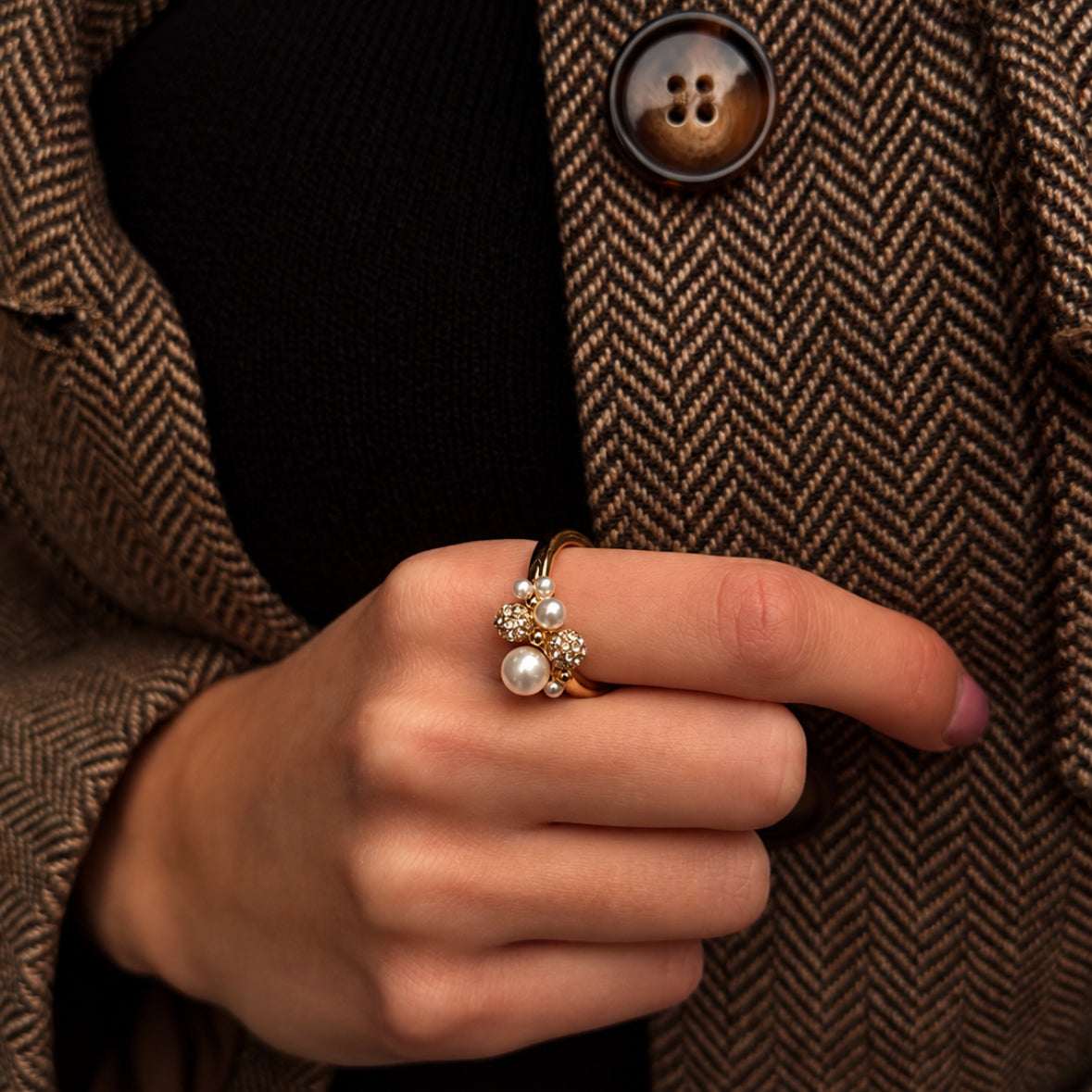 BERRY PEARL PETITE MULTI RING - Förbeställning Leverans v.42