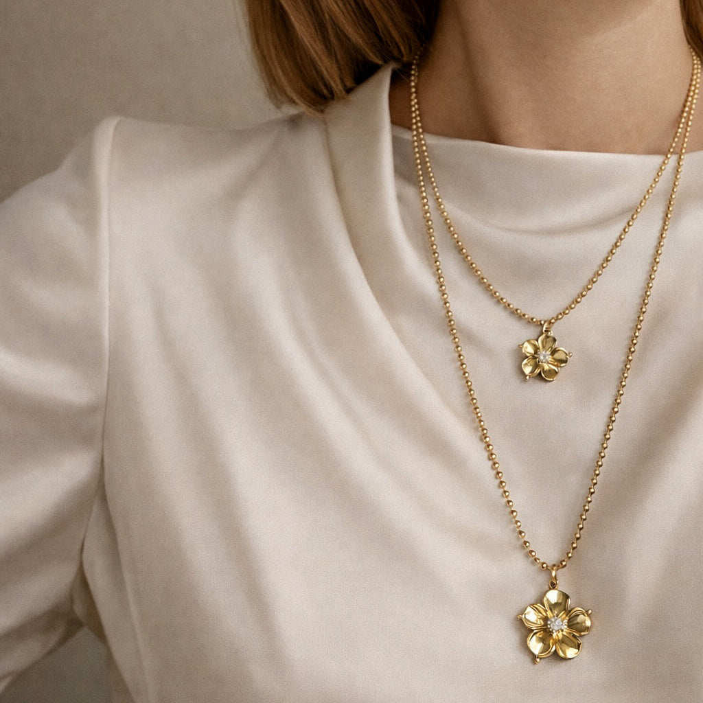 LA FLEUR DOUBLE NECKLACE