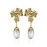 LA FLEUR TRIO MOONSTONE PEARL Earrings Soft white