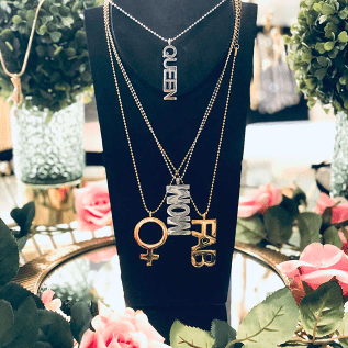 (PRE-ORDER) QUEEN NECKLACE